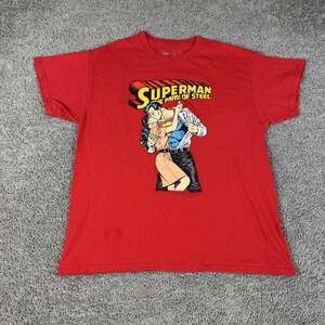 Superman Shirt Mens L Red The Man Of Steel Graphic Crew Neck Tagless Comics